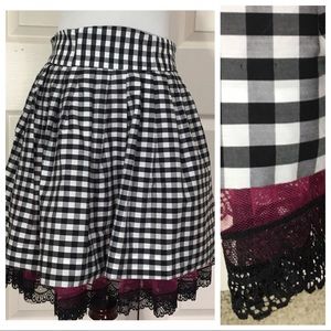 BEBE Gingham Black White Pink Tulle Skirt